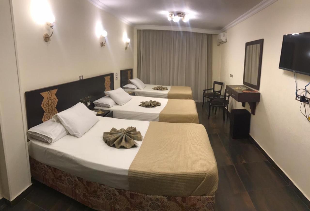 Town View Hotel